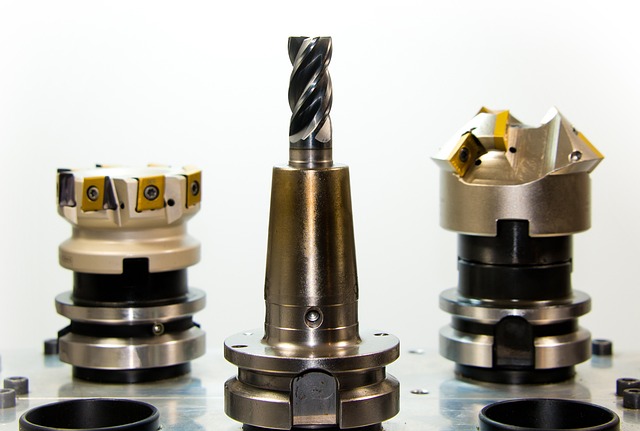 CNC diagnostic test cuts guide - Precision drilling operation on a CNC machine showing metal machining - CNC Dance guide